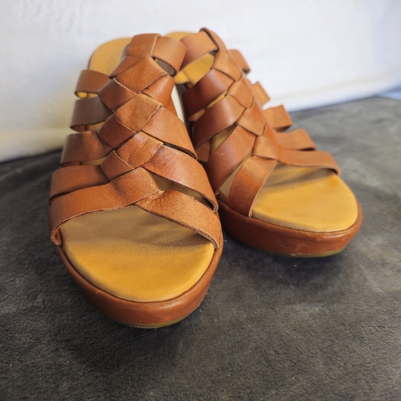 KORK-EASE LEATHER SANDALS  SIZE 8 - Picture 2 of 11